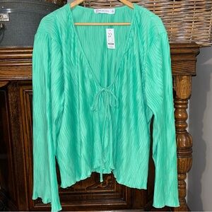 New York & Company Mint Green Tie-Front Textured top NEW!